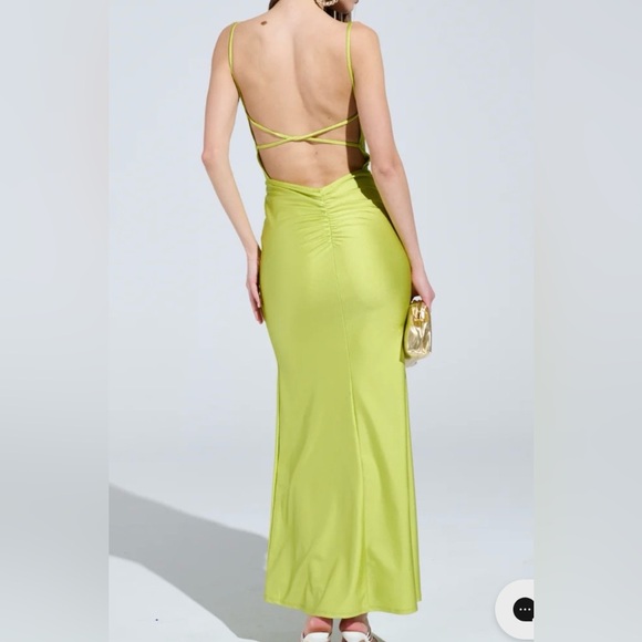 AKIRA maxi dress in olive medium. Romantic night out dress. - Picture 4 of 11